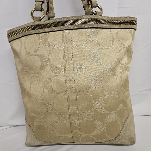 Coach Signature F06J-10390 Beaded Tote Bag In Canvas And Suede In Gold And Tan - Picture 8 of 15